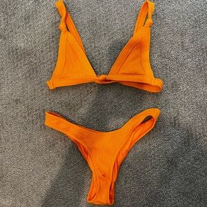 Minimale Animale knot bikini